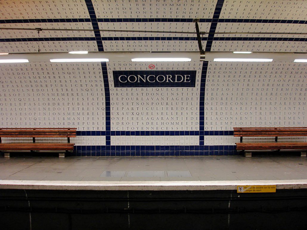 Metro_de_Paris_-_Ligne_12_-_Concorde_04