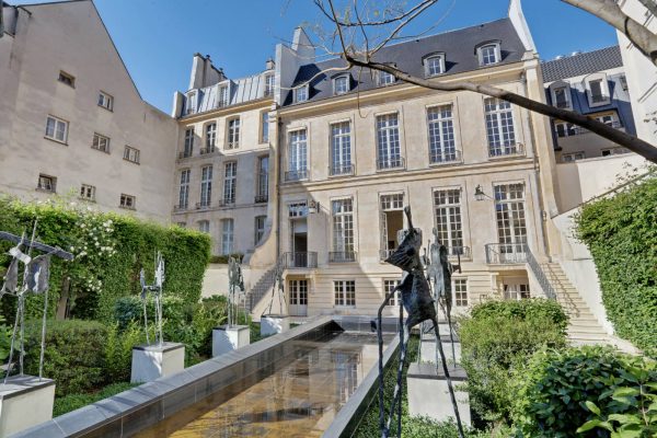 HOTEL PARTICULIER – PARIS III – BRICE