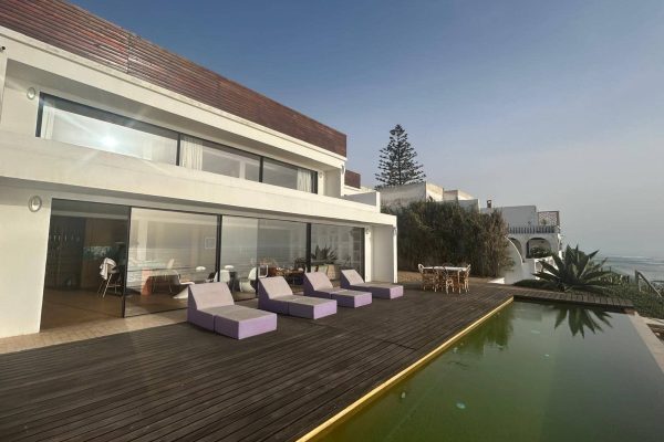 VILLA BORDS DE MER – PROCHE ASSILAH – VERO