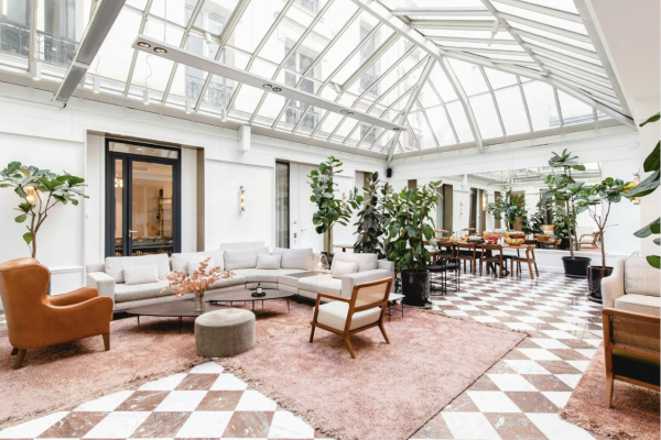 COWORKING AVEC VERRIÈRE – PARIS VIII – ZÉPHYRINE