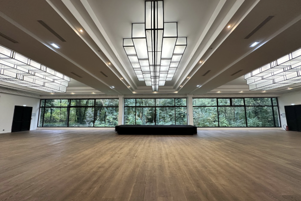 SALLE DE RÉCEPTION AVEC JARDIN – PARIS XII- CÉLESTINE