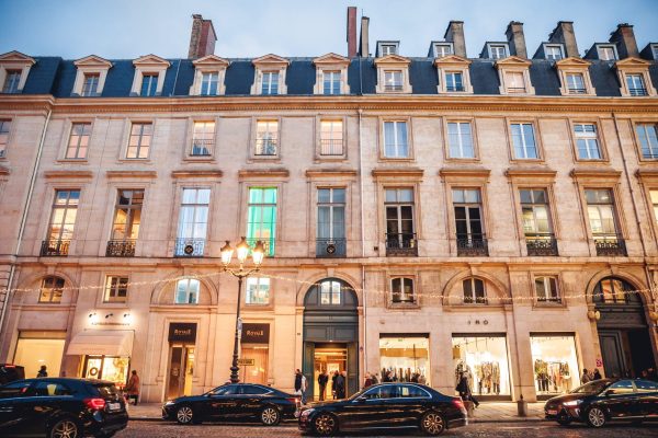 HÔTEL PARTICULIER ELEGANT – PARIS VIII – EDITH